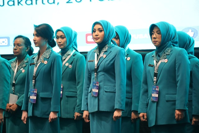 Aisyah Thisia Agustiar Sabran Dilantik sebagai Ketua TP-PKK dan Tim Pembina Posyandu Provinsi Kalteng