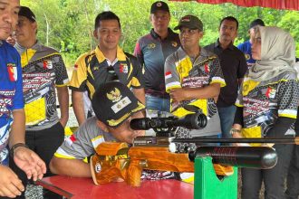 Ketua DPRD Kotabaru Dukung Turnamen Menembak sebagai Wadah Pengembangan Bakat Generasi Muda. Foto: Har/lenterakalimantan.com