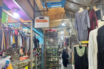 Seperti Inilah Pasar Batua Martapura, Kabupaten Banjar, Sepi Pengunjung atau Pembeli, Dampak banyak beralih sistem belanja online. Foto Noor Laila Mahasiswa FISIP Ilmu Komunikasi UNISKA Banjarbaru.