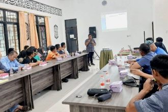 Disnakertranskop UKM Barut Sosialisasikan Pembentukan Koperasi Merah Putih di Teweh Baru