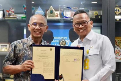 Bupati Tabalong, H M Noor Rifani bersama Rektor Universitas Pertamina, Prof Wawan Gunawan. Foto: Diskominfo Tabalong