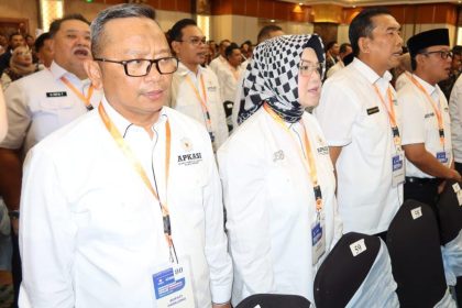 Bupati Tabalong, Ir HM Noor Rifani di acara pelantikan APKASI. Foto: Humas Prokopim