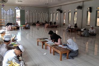 Teks foto/ Kegiatan Pondok Pesantren Darussalim ( dok foto- istimewa)