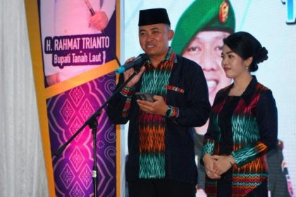 Letkol Inf, Adhy Irawan bersama istri ( dok foto kiriman)