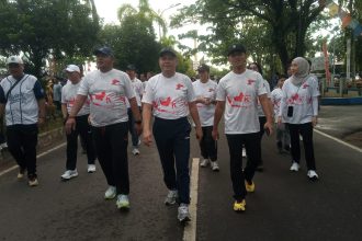 Pj Sekda Kapuas Ikuti Jalan Sehat dan Senam Bersama Peringati Hari Bhayangkara ke-79