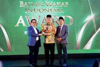 Kementerian ATR/BPN Raih Penghargaan Pendukung Percepatan Sertifikasi Tanah Wakaf oleh BWI Awards