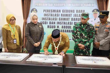 Bupati Barito Kuala, H. Bahrul Ilmi, resmikan Gedung Instalasi Rawat Jalan, Instalasi Gawat Darurat (IGD), dan Instalasi Dialisis RSUD H. Abdul Aziz Marabahan, bertempat di lingkungan rumah sakit setempat, Senin (4/8/2025)