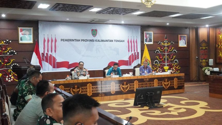 Suasana persiapan peringatan Hari Ulang Tahun ke-80 Kemerdekaan Republik Indonesia di Aula Eka Hapakat, Kantor Gubernur Kalteng. Foto: Istimewa