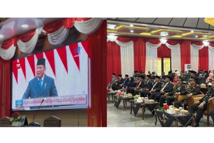 Bupati Tanah Laut Rahmat Trianto hadiri rapat paripurna DPRD ( dok Asep LK)