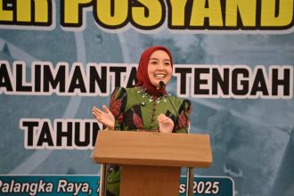 Ketua Tim Pembina (TP) Posyandu Provinsi Kalimantan Tengah, Aisyah Thisia Agustiar Sabran, menyampaikan sambutan pada kegiatan Peningkatan Kapasitas Kader Posyandu se-Kalteng 2025. Foto: Istimewa