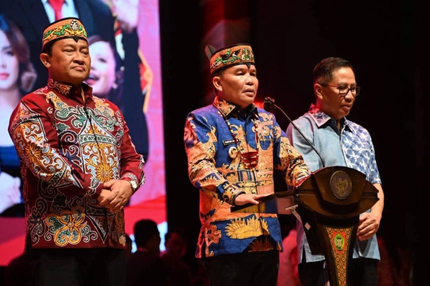 Gubernur Kalimantan Tengah Agustiar Sabran, saat menghadiri acara Kalteng Bermazmur dan Gebyar Kemerdekaan. Foto: Istimewa
