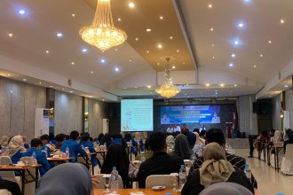 Kegiatan penguatan kemandirian ekonomi keluarga menuju keluarga muda berdaya. Foto: Amel/lenterakalimantan.com