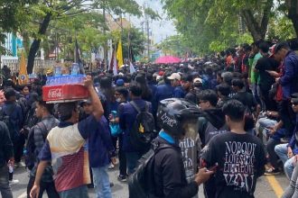 Seruan Aksi Kalsel Melawan, Ribuan Massa Sampaikan 6 Poin Tuntutan