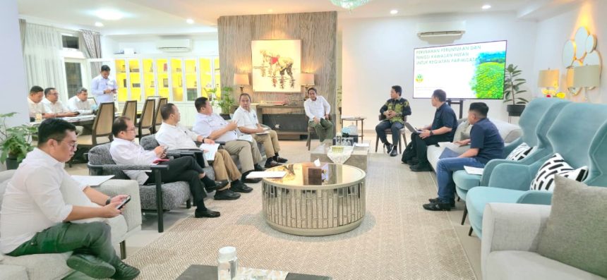 Bupati Balangan Audiensi, Menteri Kehutanan Dukung Akses Jalan Wisata Batarius