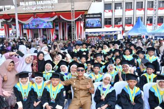 wisuda santri bkprmi