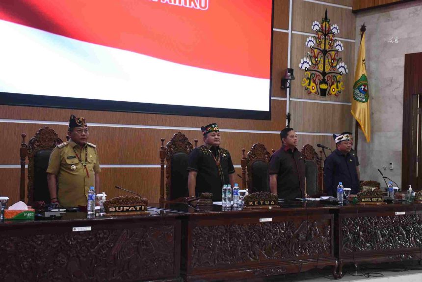 Bupati Kapuas Hadiri Rapat Paripurna Penutupan Masa Sidang II DPRD