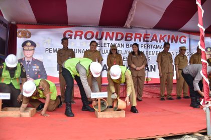Bupati Kapuas Letakkan Batu Pertama Pembangunan SPPG Polres Kapuas