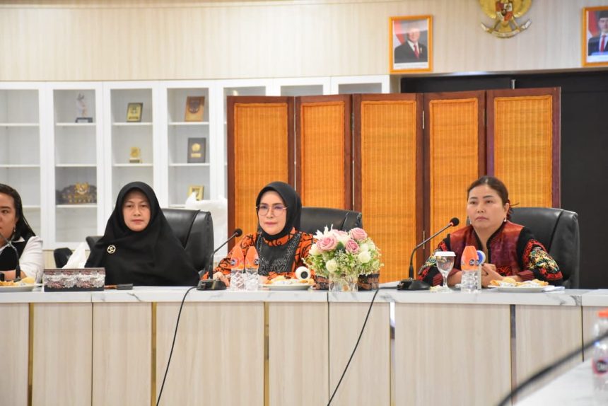 Ketua TP PKK Kapuas Pimpin Rapat Persiapan Jambore Kader 2025