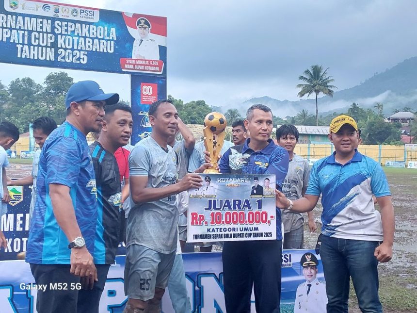 Surya Samudra FC Juara Turnamen Sepak Bola Bupati Cup 2025