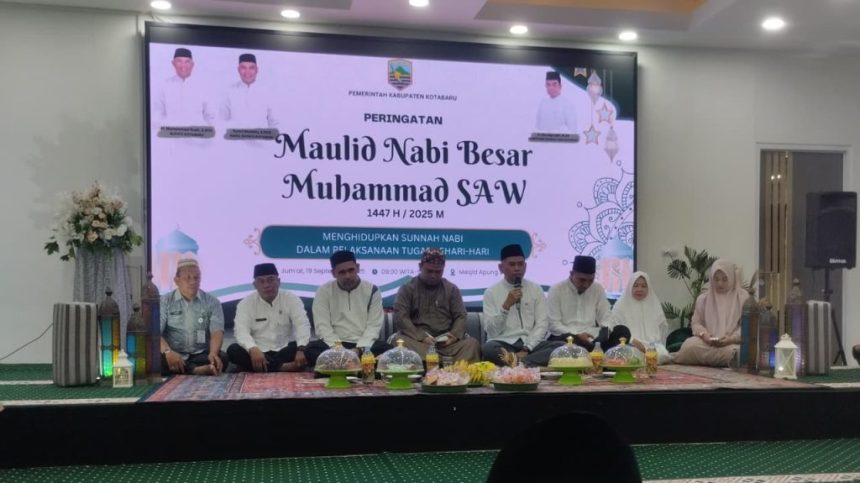 Pemkab Kotabaru Peringati Maulid Nabi Muhammad SAW 1447 H di Masjid Apung