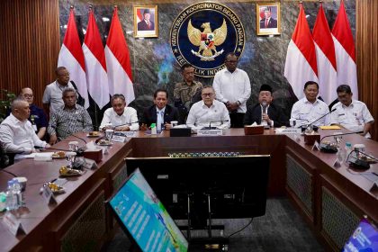 Menteri Nusron Akan Teken Persetujuan Substansi RTRW Provinsi Papua Selatan untuk Dukung Swasembada PanganMenteri Nusron Akan Teken Persetujuan Substansi RTRW Provinsi Papua Selatan untuk Dukung Swasembada Pangan