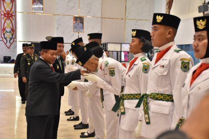 Bupati Kapuas Kukuhkan 44 Anggota Paskibraka Tahun 2025