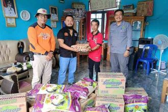 Wakil Bupati Barito Timur Tinjau Warga Terdampak Banjir di Desa Paku Beto