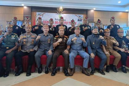 Bupati Barito Timur Lantik Damang Kepala Adat se-Kabupaten Barito Timur