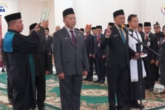 Bupati Barito Utara Lantik Empat Pejabat Tinggi Pratama, Dorong Kinerja dan Pelayanan Publik