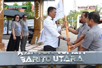 Asisten II Setda Barito Utara Lepas Kontingen Pesparani Katolik ke Palangkaraya