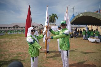 Wabup Balangan Lepas Kontingen Porprov dan Peparprov Kalsel 2025