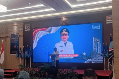 Gubernur Kalteng Agustiar Sabran saat menyampaikan sambutan di Rakerda DPD Demokrat Kalteng. Foto: Antonius Sepriyono/lenterakalimantan.com