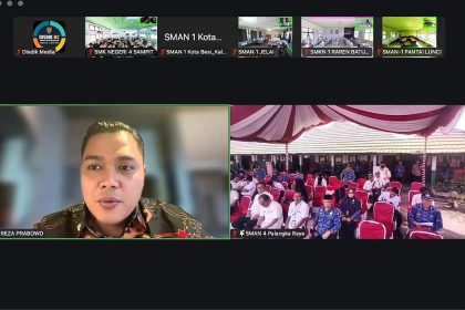 Plt Kepala Disdik Kalteng, Muhammad Reza Prabowo, menyampaikan apresiasi atas kolaborasi lintas sektor. Foto: MMC Kalteng