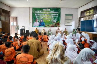 DKP3 Balangan Ajak Siswa Gemar Sayur dan Buah Peringati Hari Pangan Sedunia