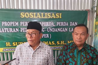 Legislator Suripno Sumas