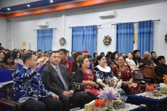 Perayaan Natal PERIANG 2025 di Kapuas Diwarnai Pesan Toleransi dan Penguatan Peran Umat