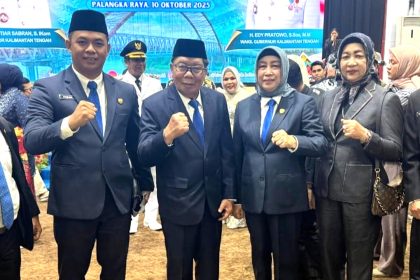 Ketua DPRD Hadiri Pelantikan Bupati dan Wakil Bupati Barito Utara Periode 2025–2030. Foto : lenterakalimantan.com
