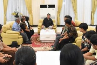 Bupati Barito Utara Lepas Atlet Pelajar Wakili Kalteng di POPNAS XVII 2025
