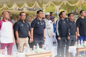 Bupati Barito Utara Terima 12 Unit Alat Berat dari PT Trakindo untuk Percepatan Infrastruktur