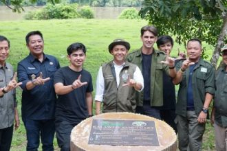 Menteri Kehutanan Kunjungi Barito Utara, Resmikan Pusat Suaka Owa Kalaweit