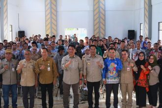 Bupati Barito Utara Tinjau Infrastruktur, Pendidikan, dan Kesehatan dalam Kunjungan Kerja ke Lahei