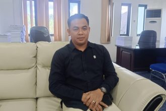 Anggota DPRD Barito Utara Jiham Nur, A.Md saat menghadiri Rakerda Partai Demokrat Kalteng yang membahas konsolidasi kader dan arah politik 2029.