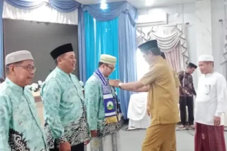 Pemkab Balangan Lepas 83 Peserta Daurah Ilmiah Ulama ke Tarim, Mekkah, dan Madinah