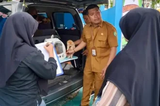 DKP3 Balangan Gelar Layanan Kesehatan Hewan Terpadu di Pasar Paringin