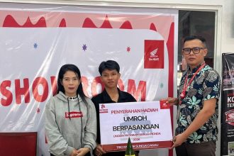 Honda Trio Motor Sungai Danau