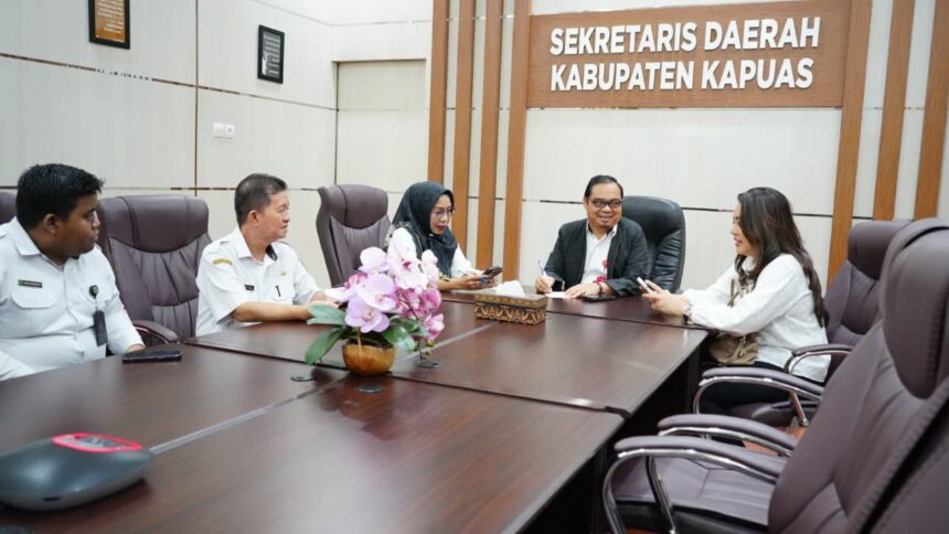 Pemkab Kapuas Ikuti Sosialisasi Pembiayaan Kreatif Kemendagri