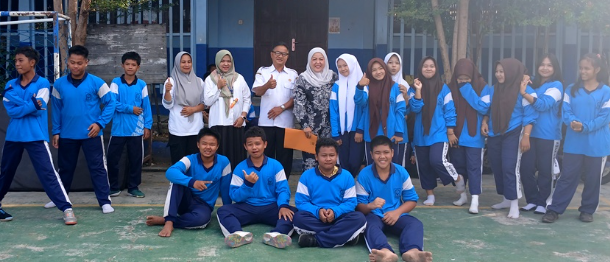 Wakil Ketua DPRD Barito Utara Tinjau SMPN 2 Muara Teweh, Soroti Fasilitas dan Motivasi Siswa