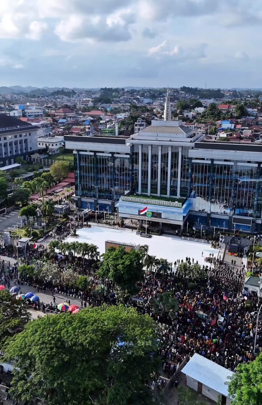 Aliansi Masyarakat kaltim Sampaikan Aspirasi di Kantor Gubernur