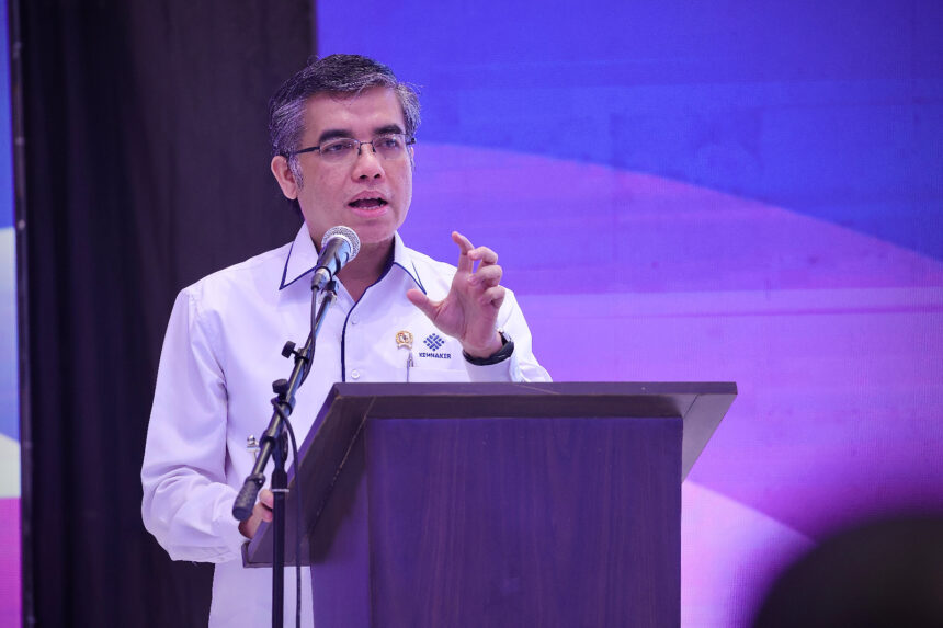 Menaker : JKP Jadi Bantalan Sosial Pekerja yang Kehilangan Pekerjaan