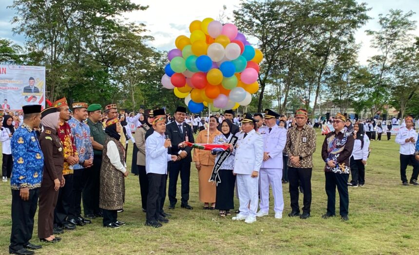 Peringati Otda dan Hardiknas, Pemkab Kapuas Canangkan Program Pendidikan Hebat Kapuas Bersinar